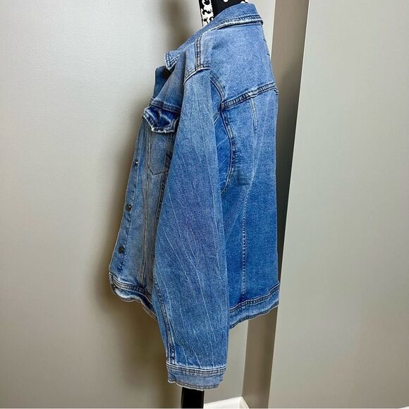 UNIVERSAL THREAD 90’s Baggy Trucker Denim Jean Jacket Medium Blue Wash Medium - Picture 5 of 8